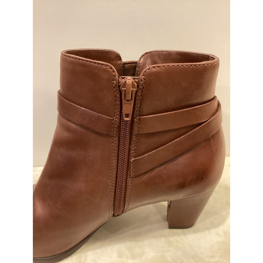 Anne Klein Chelsey Ankle Congac Brown Leather Boots 8.5M - Picture 6 of 15